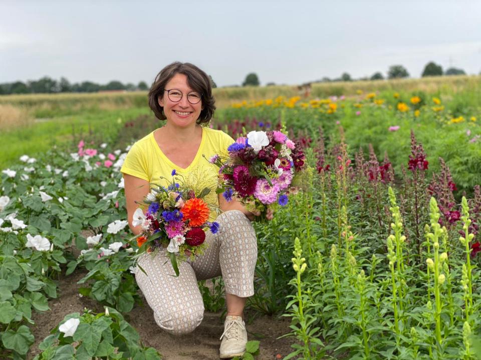 Erste Blumen aus eigenem Anbau
